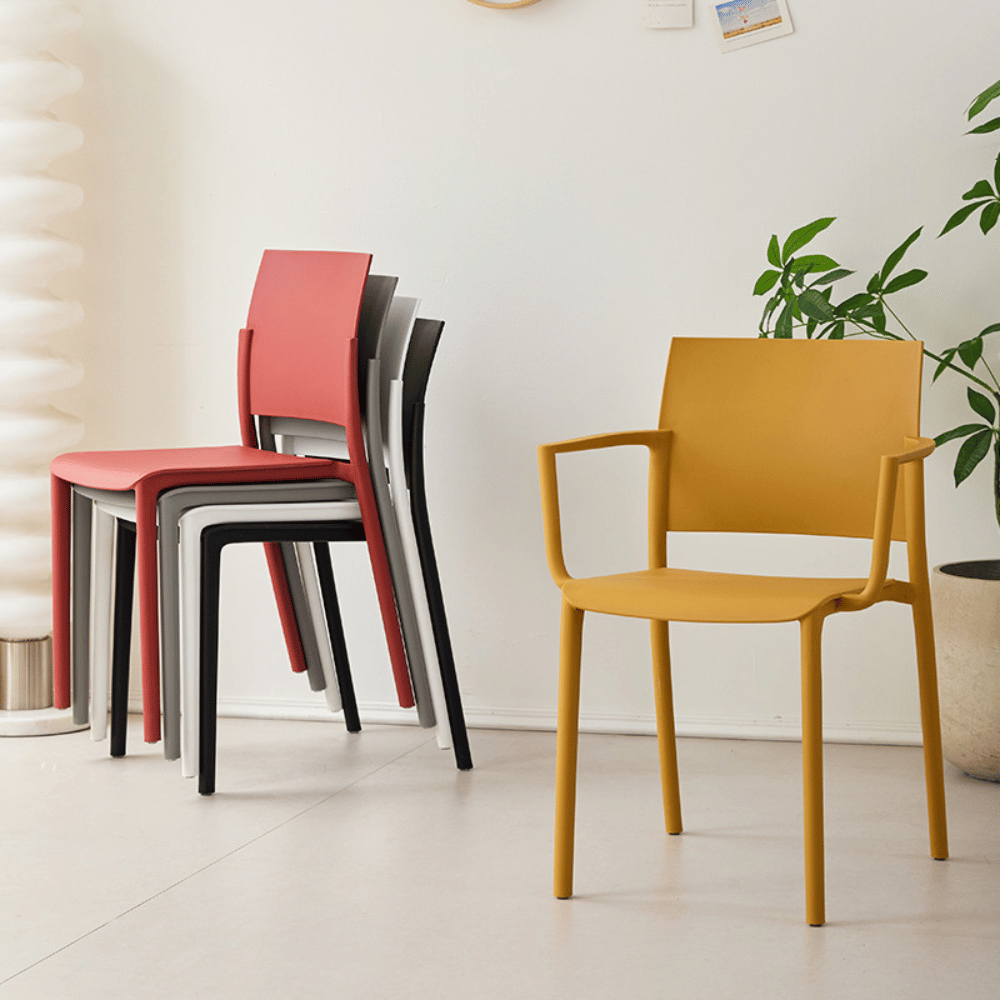 Ara-A Stackable Plastic Chair