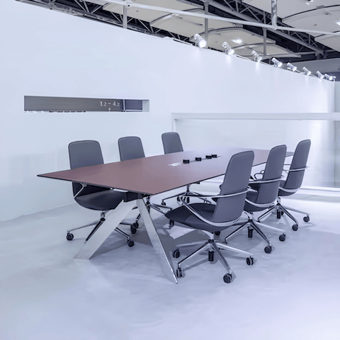 Front Premium Stainlessteel Frame Conference Table