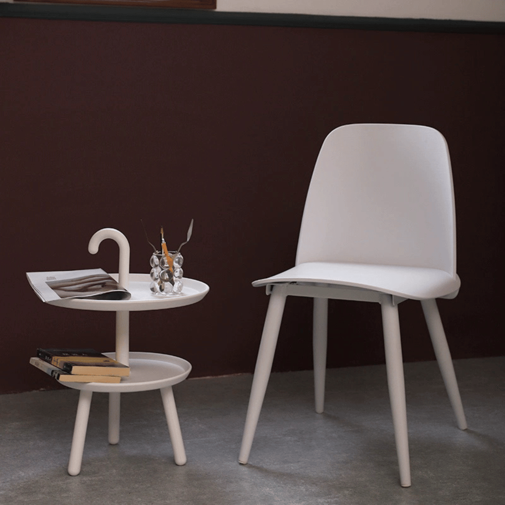 Noddy Simple Plastic Dining Chair