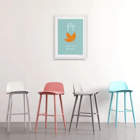 Noddy Simple Plastic High Bar Stool Chair