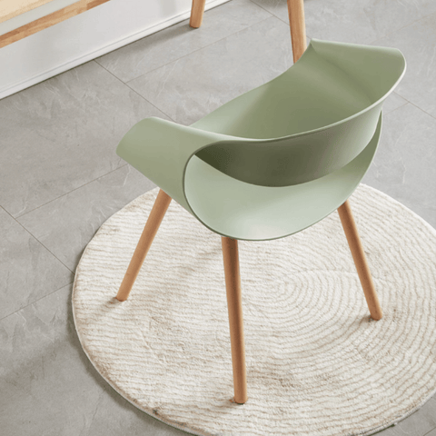 Oro Modern Curved Plastic Dining Chair