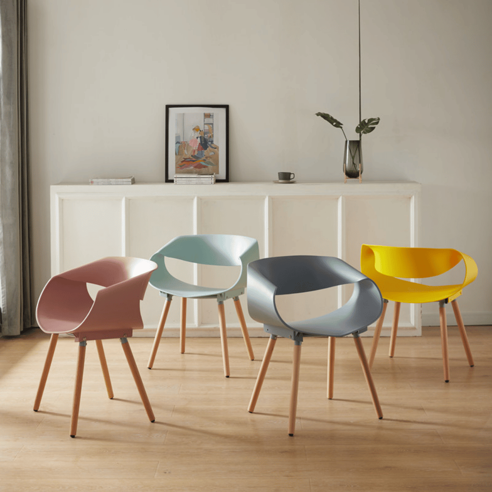 Oro Modern Curved Plastic Dining Chair